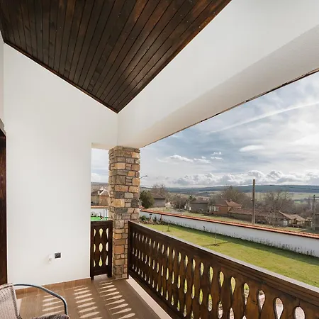 арт къща за гости ноарт, село бероново Villa Beronovo