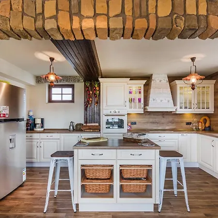 Villa арт къща за гости ноарт, село бероново *